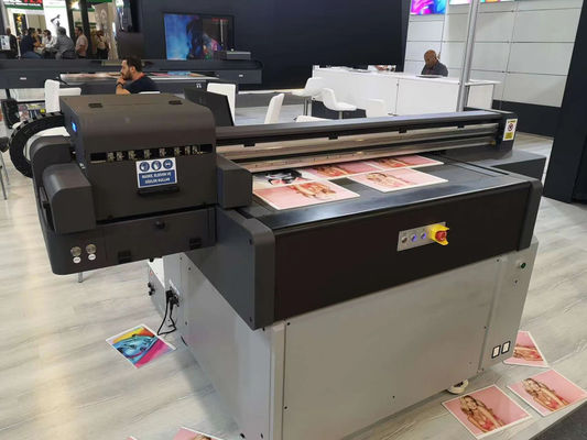 UV flatbed Digital Sticker Printer AC220V Commercial Printing Machines