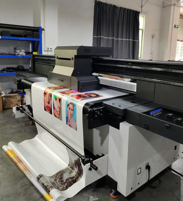 2.5m Roll To Roll Multicolor UV Printer For Various Materials